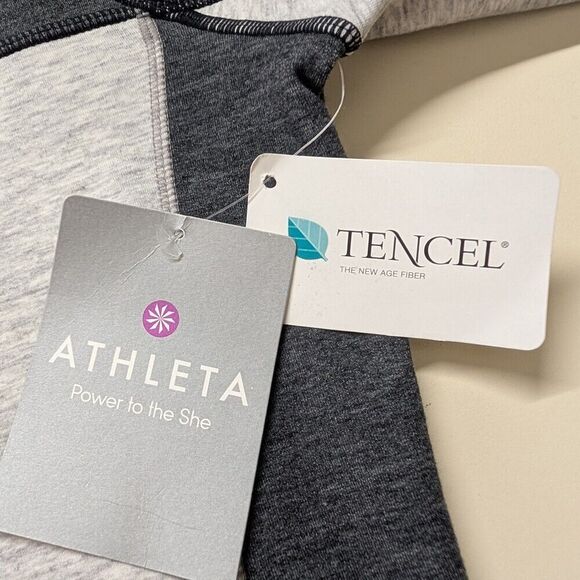 NWT ATHLETA Omega Dress Color Block Heather Grey White Body Con Long Sleeve  XS - Picture 4 of 5